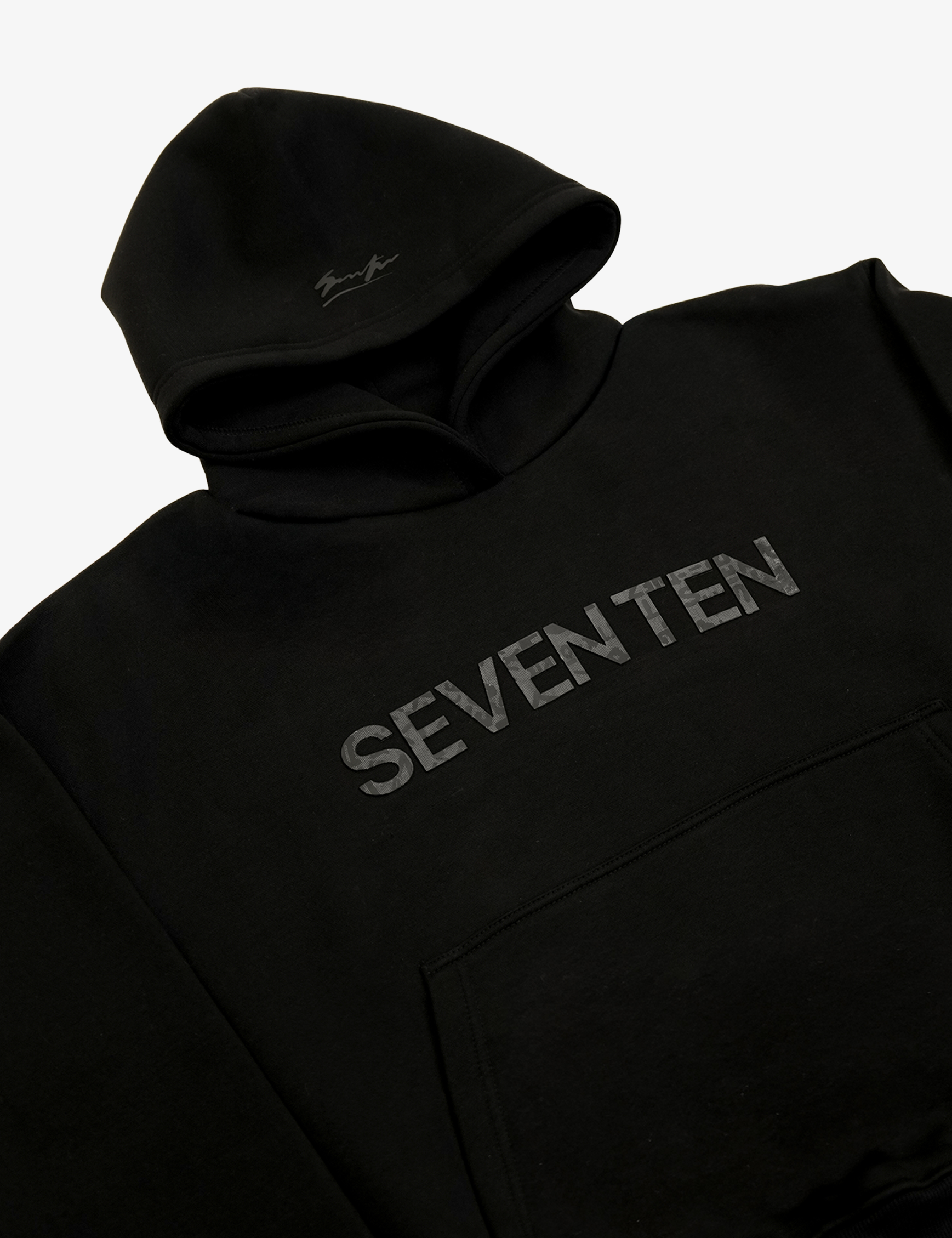 Seven Ten Hoodie Black