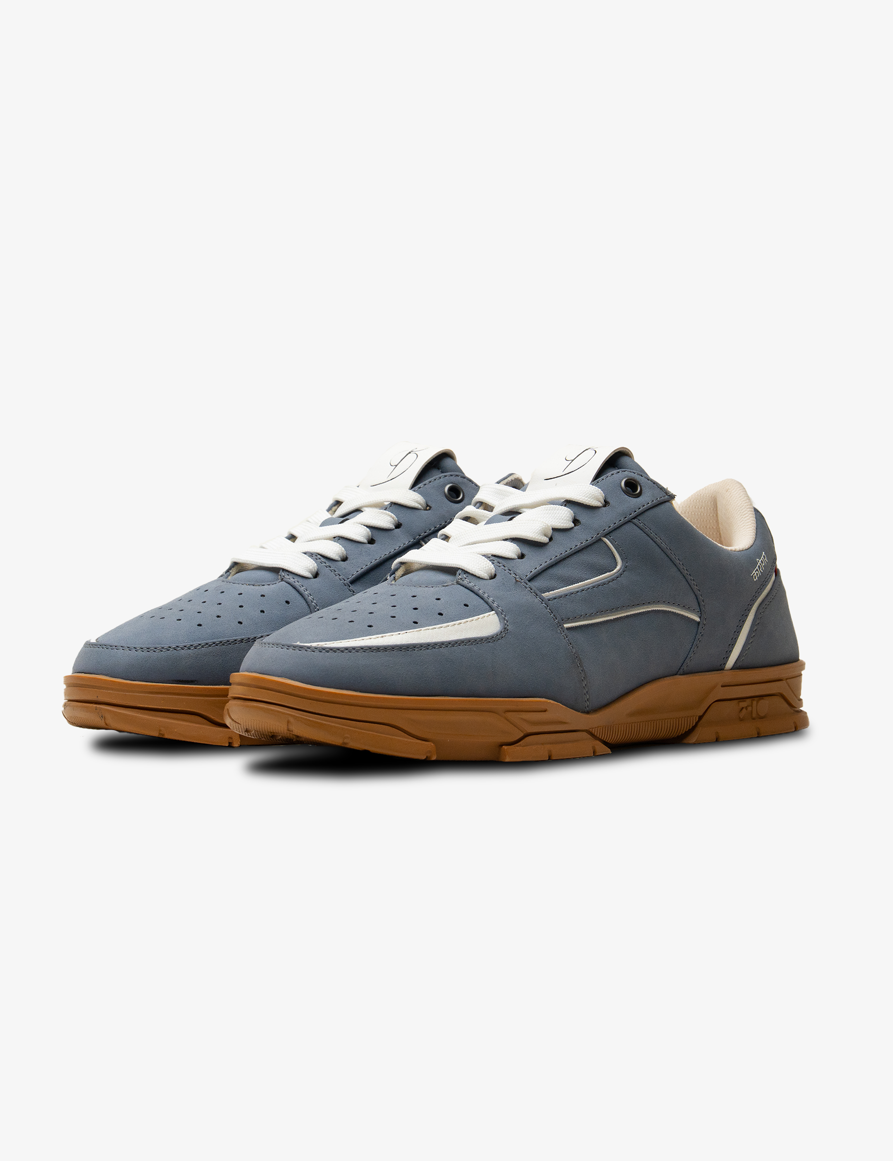 775 Smoke Low-Top Sneakers - 7-10.in
