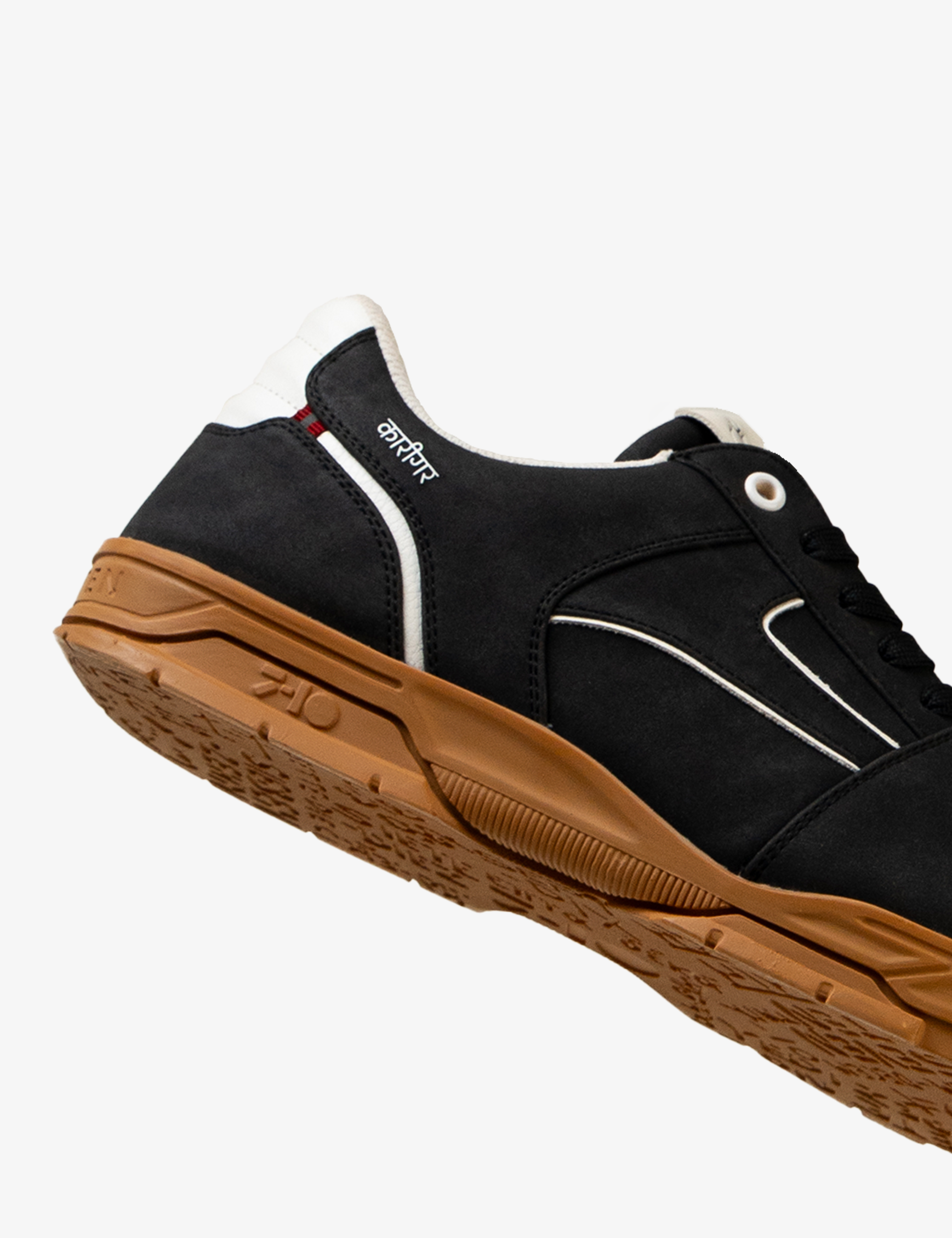 775 Kohl Low-Top Sneakers - 7-10.in