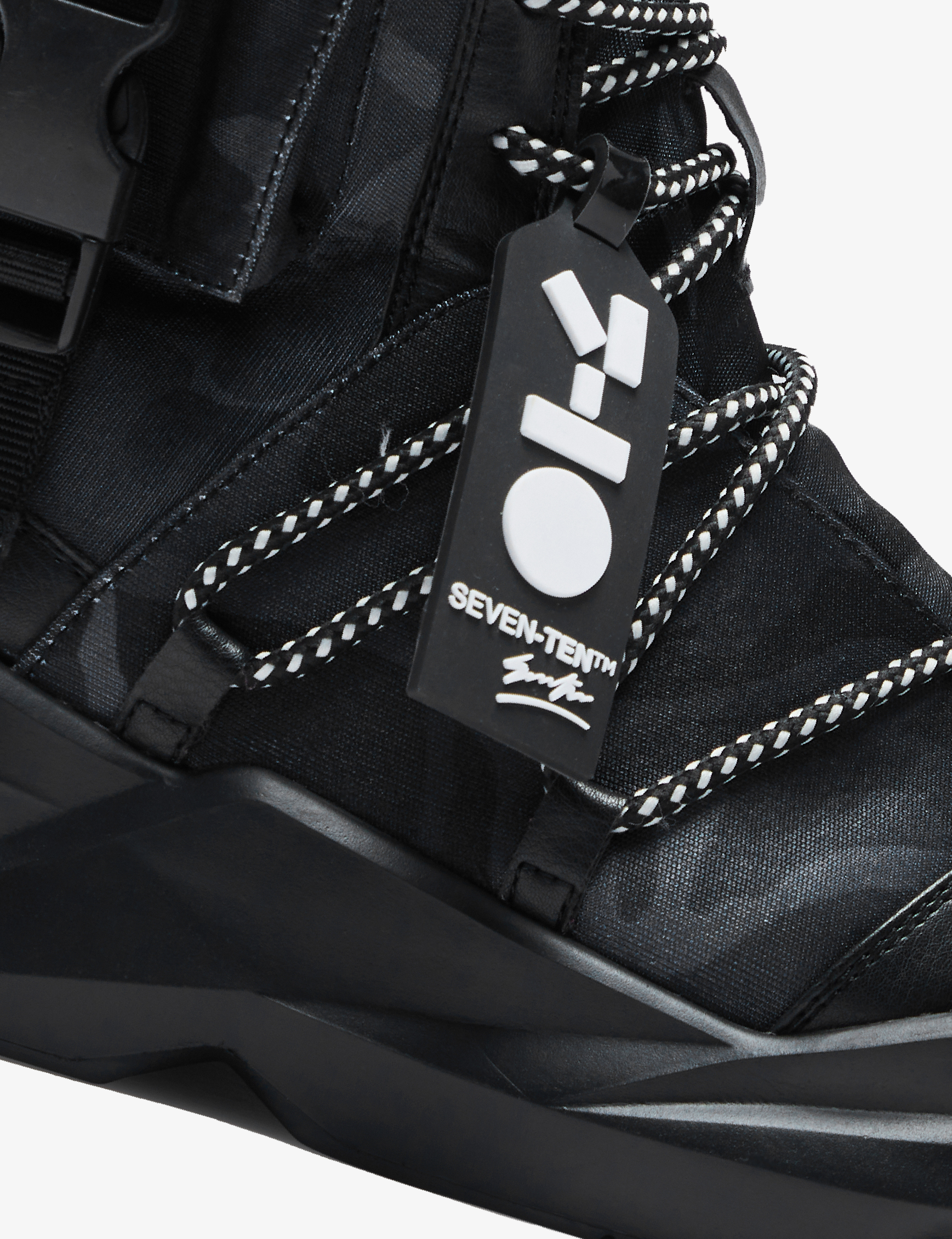 746 Ambush - 7-10.in