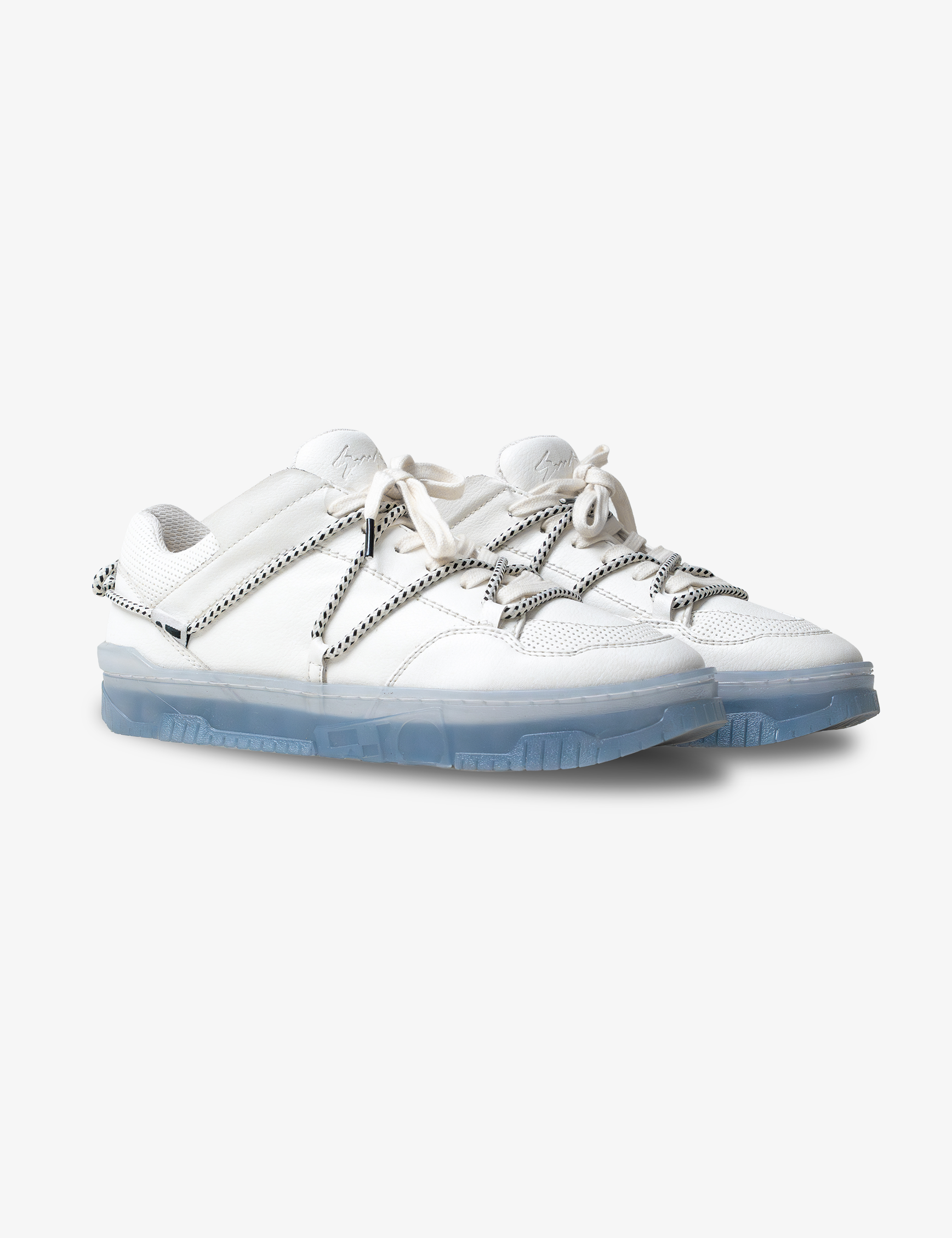 702 Ice white low-top sneaker