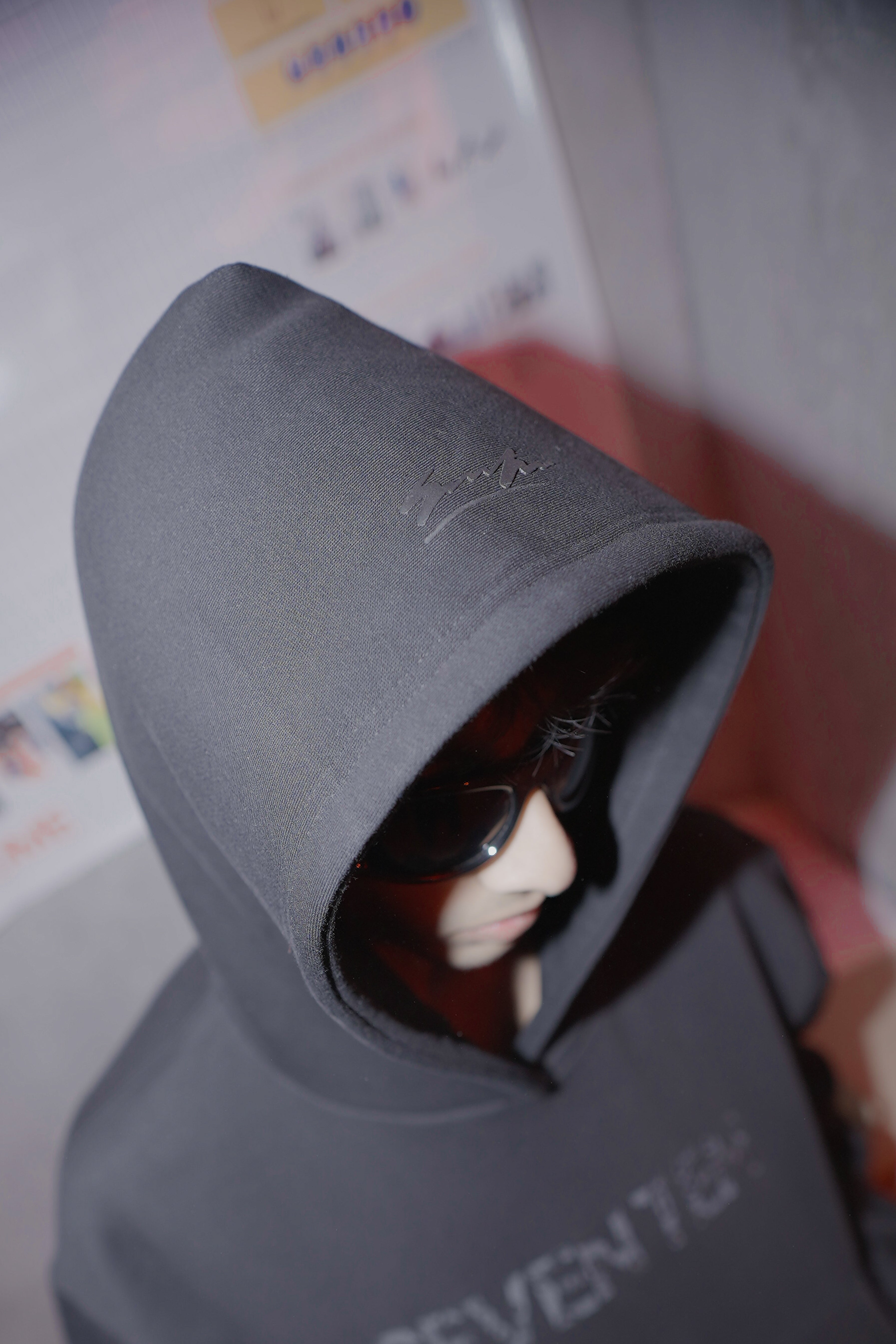 Seven Ten Hoodie Black - 7-10.in